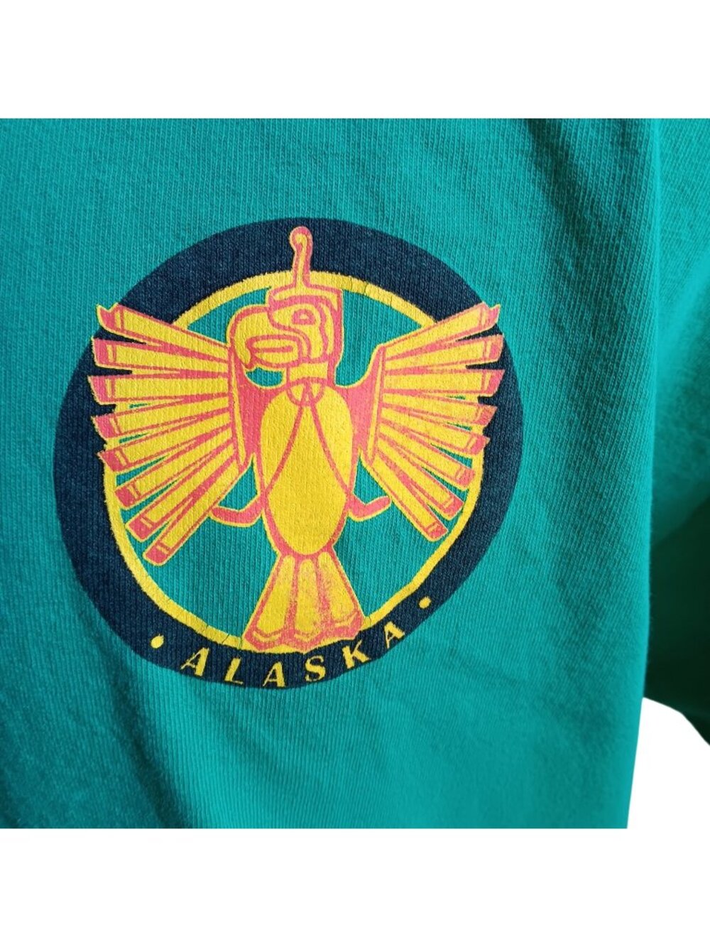 Vintage T-shirt Large Alaska Thunderbird Green All Cotton 1990's Logo